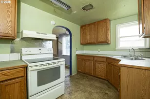 5418 A St, Springfield, OR 97478 - Photo 8