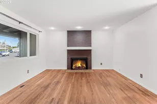 837 SE 169th Dr, Portland, OR 97233 - Photo 4