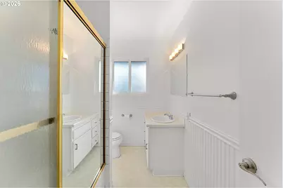 837 SE 169th Dr, Portland, OR 97233 - Photo 12