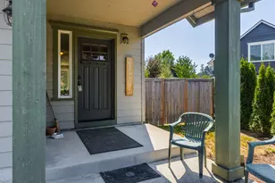 697 SE Millright Ct, McMinnville, OR 97128 - Photo 4