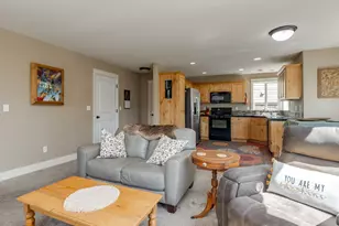 697 SE Millright Ct, McMinnville, OR 97128 - Photo 6