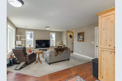 697 SE Millright Ct, McMinnville, OR 97128 - Photo 14