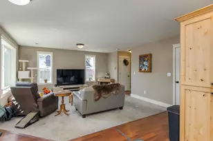 697 SE Millright Ct, McMinnville, OR 97128 - Photo 14