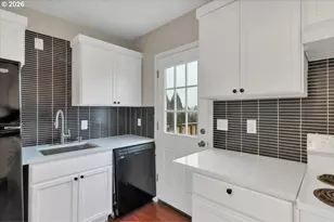 175 NW 3rd St, Willamina, OR 97396 - Photo 14