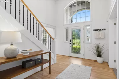 3032 NW Spencer St, Portland, OR 97229 - Photo 2