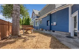 2206 Marion St, North Bend, OR 97459 - Photo 44