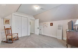 2206 Marion St, North Bend, OR 97459 - Photo 26