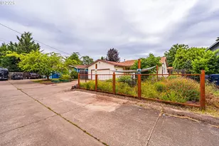3457 Mahlon Ave, Eugene, OR 97401 - Photo 6