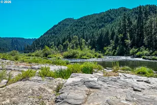 295 Wolf Valley Dr, Umpqua, OR 97486 - Photo 36