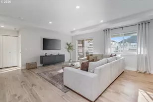 16609 SW Botany Bay Ln, Portland, OR 97224 - Photo 8