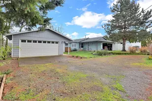 1774 Sunset Ave, West Linn, OR 97068 - Photo 2