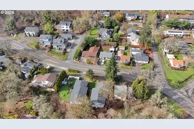 1774 Sunset Ave, West Linn, OR 97068 - Photo 38