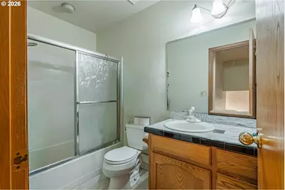 2811 NE 6th St, Gresham, OR 97030 - Photo 20