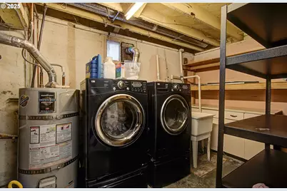 911 9th St, Oregon City, OR 97045 - Photo 20