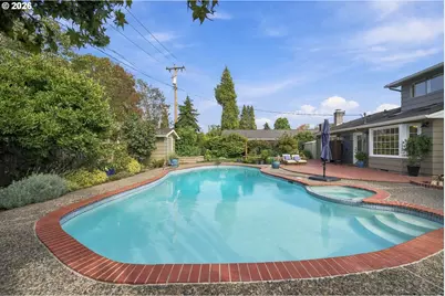 1375 Flintridge Ave, Eugene, OR 97401 - Photo 36