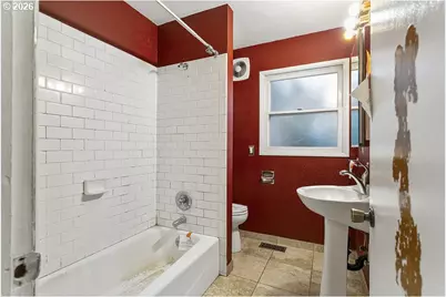14035 SE Harrison St, Portland, OR 97233 - Photo 16
