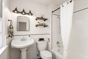 6811 NE Broadway, Portland, OR 97213 - Photo 16