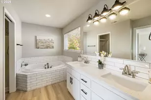 986 SW Tomahawk Pl, Dundee, OR 97115 - Photo 32