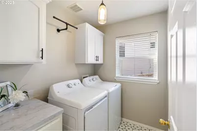 986 SW Tomahawk Pl, Dundee, OR 97115 - Photo 24