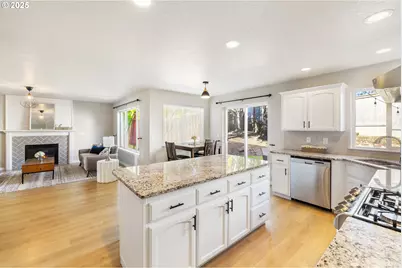 986 SW Tomahawk Pl, Dundee, OR 97115 - Photo 12