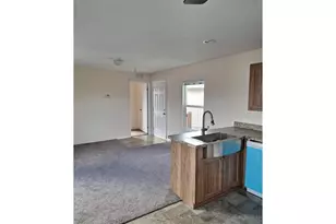 1709 NE 78th St, Vancouver, WA 98665 - Photo 4