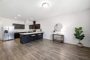744 NE 138th Pl, Vancouver, WA 98684 - Photo 8