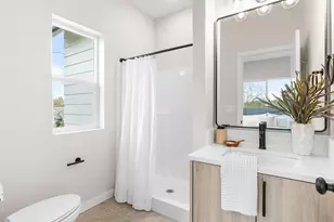 8614 SW 21st Ave, Portland, OR 97219 - Photo 14