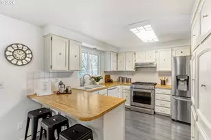 416 Ogden Dr, Oregon City, OR 97045 - Photo 10