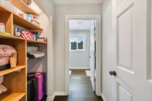 2402 Stephanie Ln, North Bend, OR 97459 - Photo 28