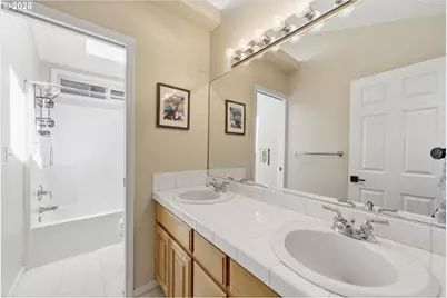 3523 Chelan Dr, West Linn, OR 97068 - Photo 38