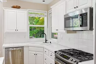 3523 Chelan Dr, West Linn, OR 97068 - Photo 22