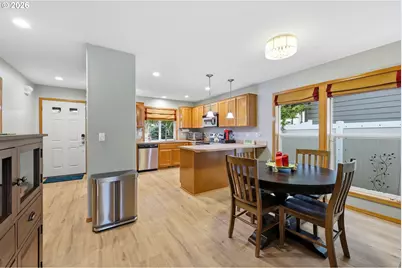 12807 NE 43rd Cir, Vancouver, WA 98682 - Photo 6