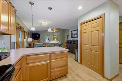 12807 NE 43rd Cir, Vancouver, WA 98682 - Photo 12