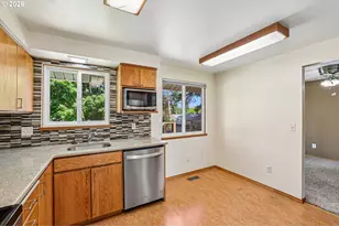 1485 SE 11th St, Gresham, OR 97080 - Photo 14