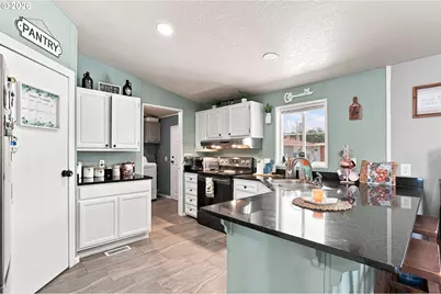 5335 Daisy St #101, Springfield, OR 97478 - Photo 8