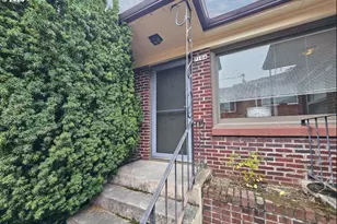 7102 N Interstate Ave, Portland, OR 97217 - Photo 18