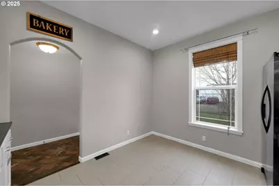 1280 Reding Ave, Eugene, OR 97402 - Photo 10