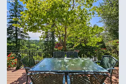 10059 SW 57th Pl, Portland, OR 97219 - Photo 34