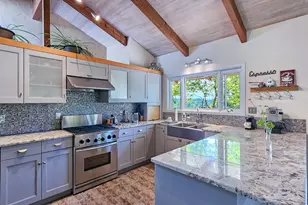 10059 SW 57th Pl, Portland, OR 97219 - Photo 14