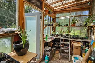 10059 SW 57th Pl, Portland, OR 97219 - Photo 44