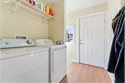 2725 SE 87th Ave, Portland, OR 97266 - Photo 20