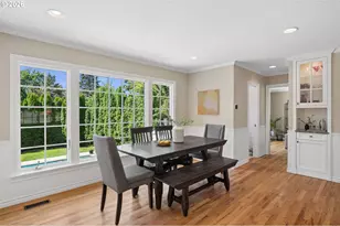 5120 SW Santa Monica Ct, Portland, OR 97221 - Photo 10