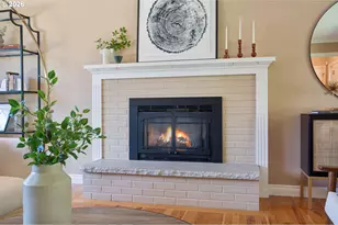 5120 SW Santa Monica Ct, Portland, OR 97221 - Photo 8