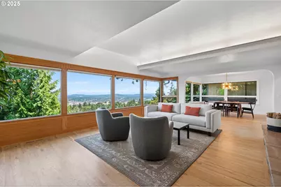 2850 SW Fairmount Blvd, Portland, OR 97239 - Photo 8
