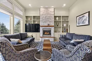 9742 NW Skyline Heights Dr, Portland, OR 97229 - Photo 12
