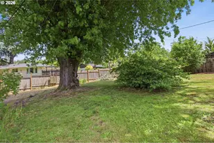 3025 Harris St, Eugene, OR 97405 - Photo 40