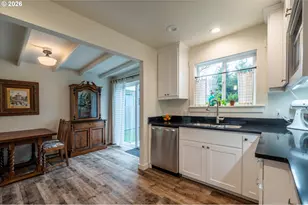 770 9th St SE, Bandon, OR 97411 - Photo 18