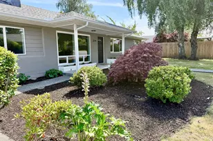 314 Del Norte Ln, Brookings, OR 97415 - Photo 2