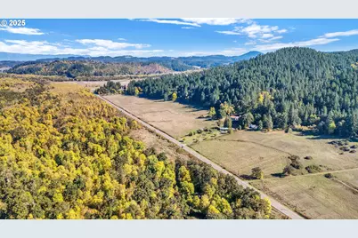 26900 Crow Rd, Eugene, OR 97402 - Photo 42