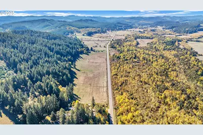 26900 Crow Rd, Eugene, OR 97402 - Photo 10